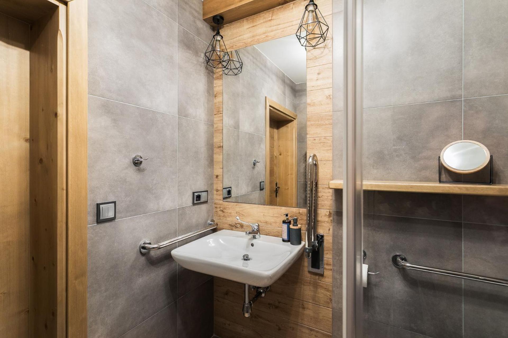 Rent Like Home - Ubocz 1D ザコパネ 部屋 写真